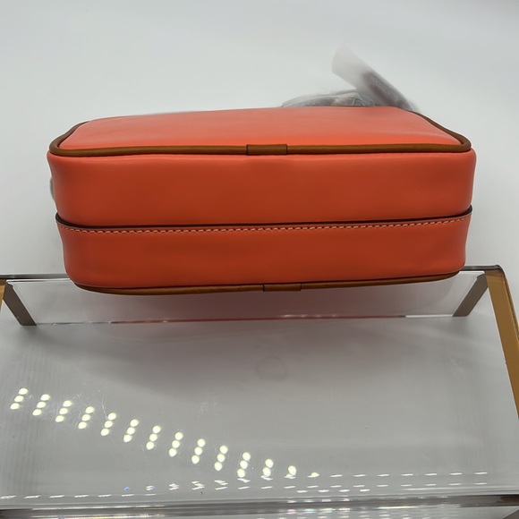 Dooney & Bourke Wexford Leather Camera Crossbody Coral - Picture 5 of 14